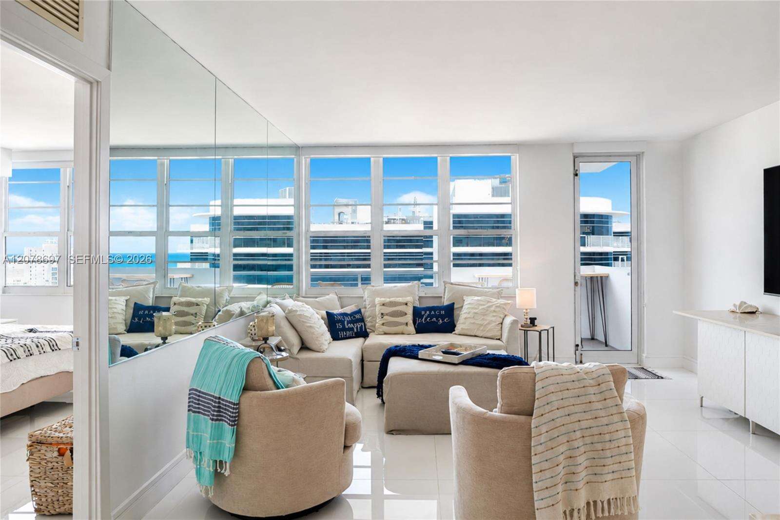 Decoplage Unit #1223 | Picture 7