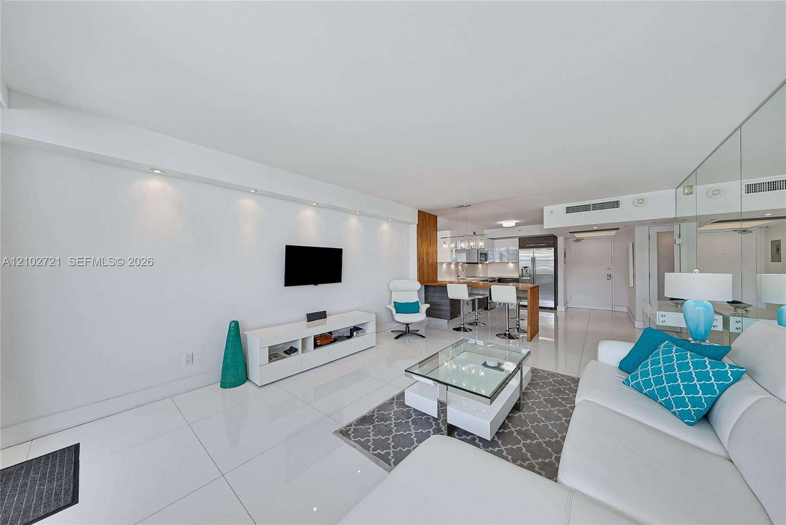 Decoplage Unit #1008 | Picture 15