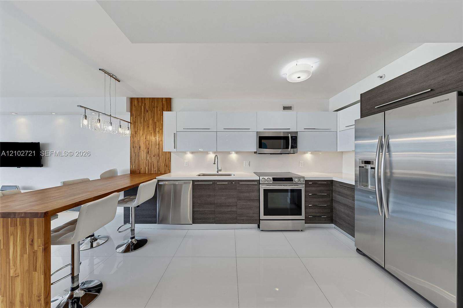 Decoplage Unit #1008 | Picture 4