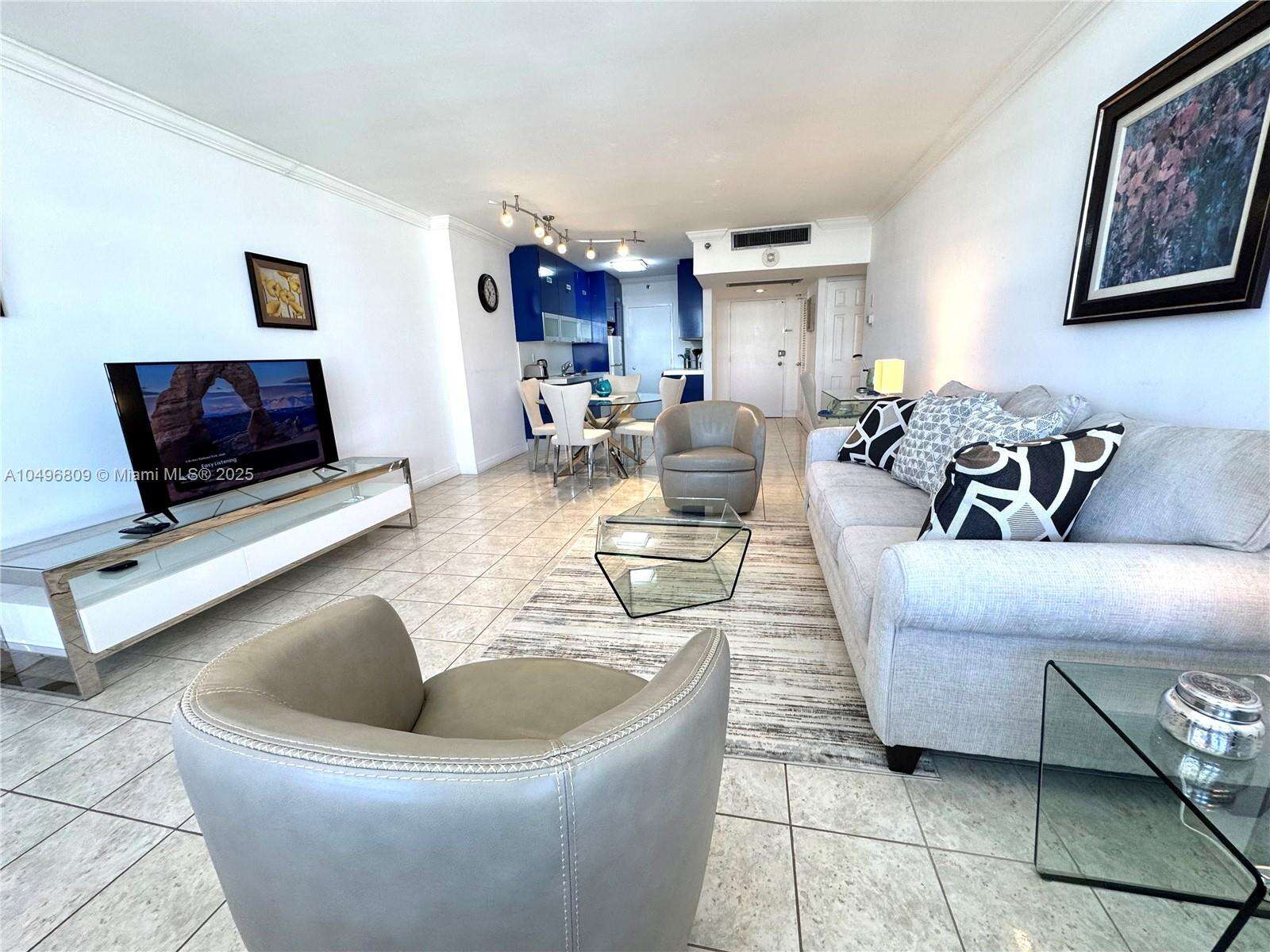 Decoplage Unit #1423 | Picture 7