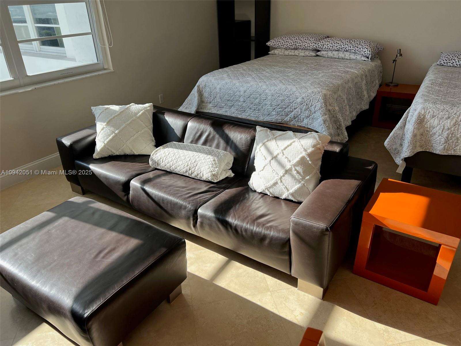 Decoplage Unit #716 | Picture 7
