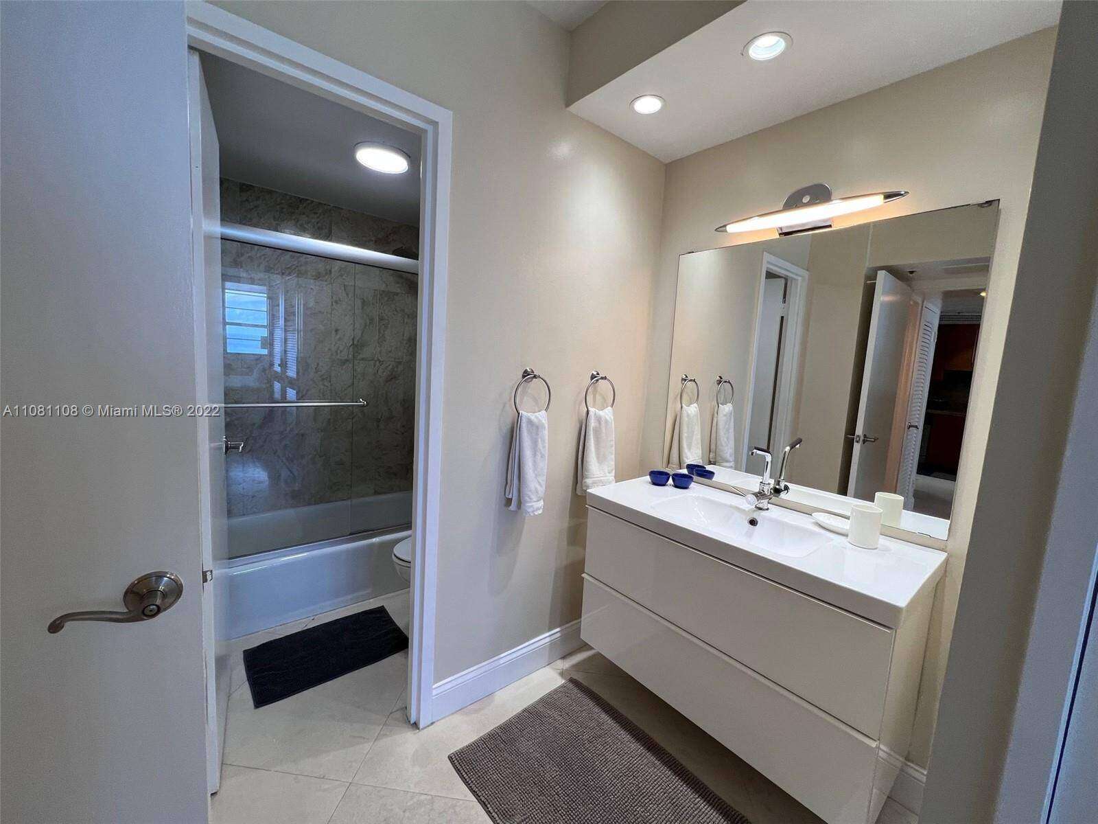Decoplage Unit #1121 | Picture 12