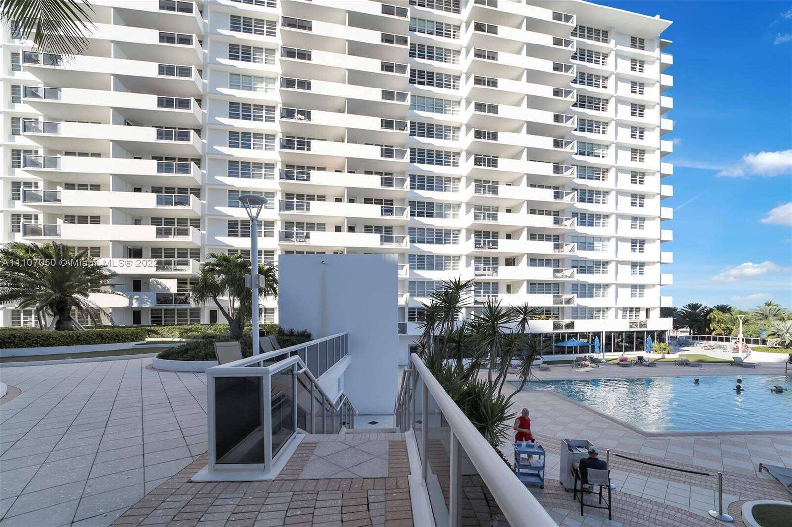 Decoplage Unit #903 | Picture 13