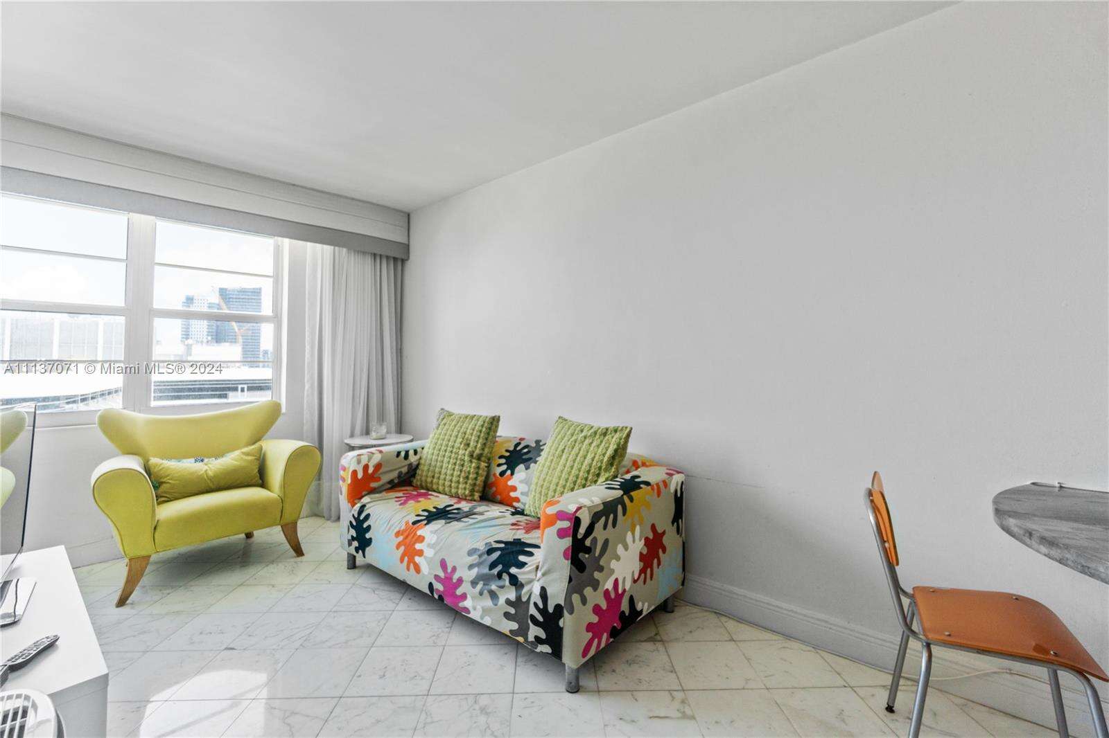 Decoplage Unit #1531 | Picture 2