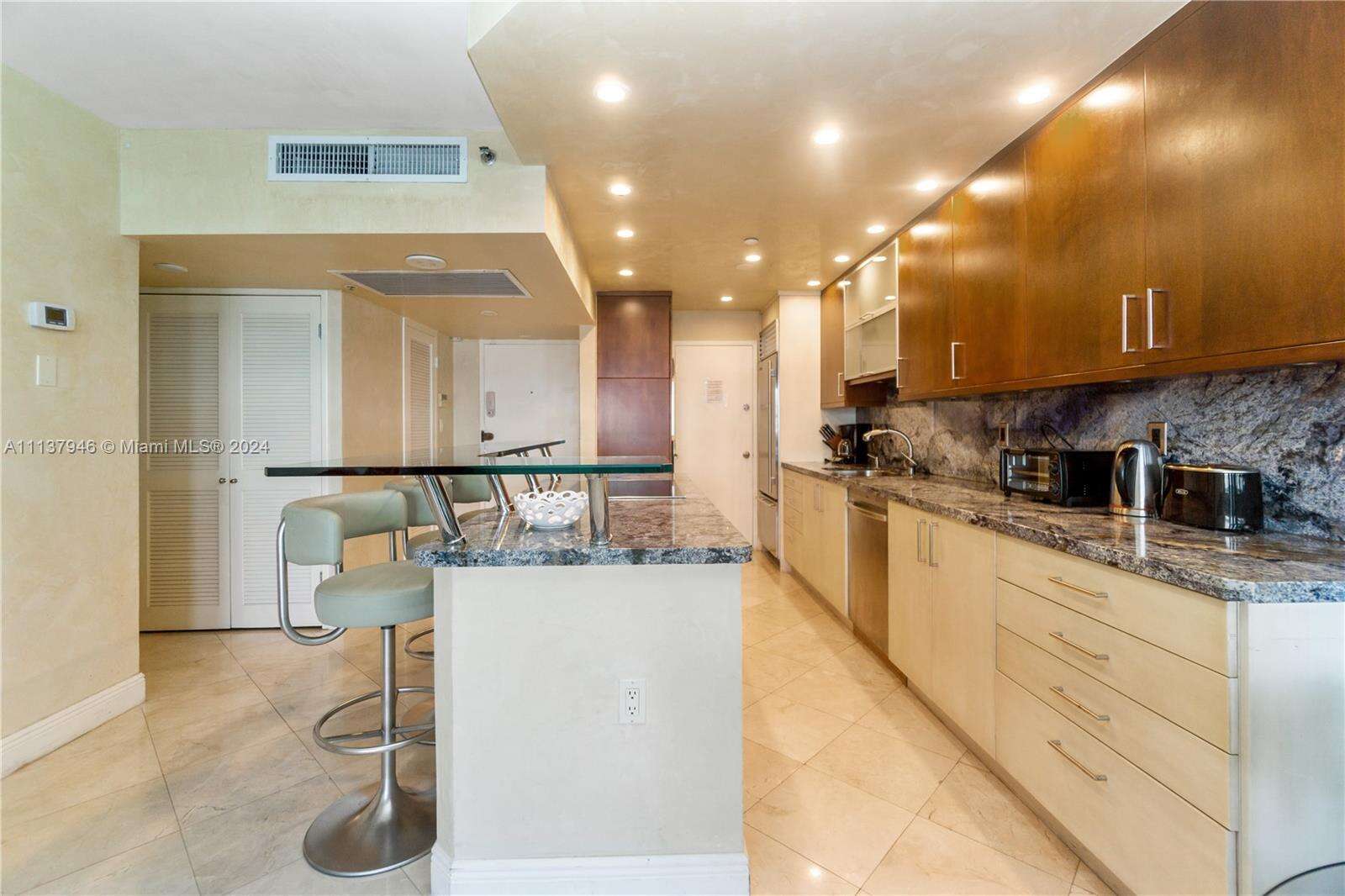 Decoplage Unit #1533 | Picture 7