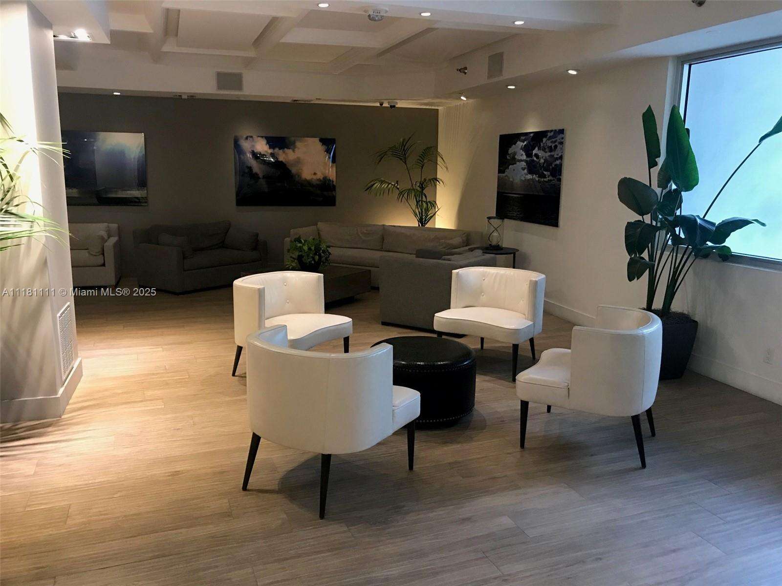 Decoplage Unit #1642 | Picture 23