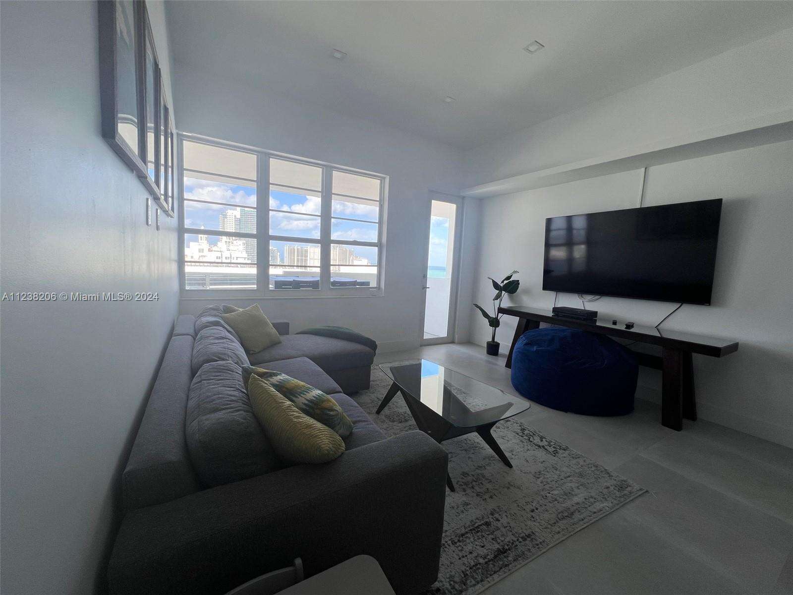 Decoplage Unit #1608 | Picture 6