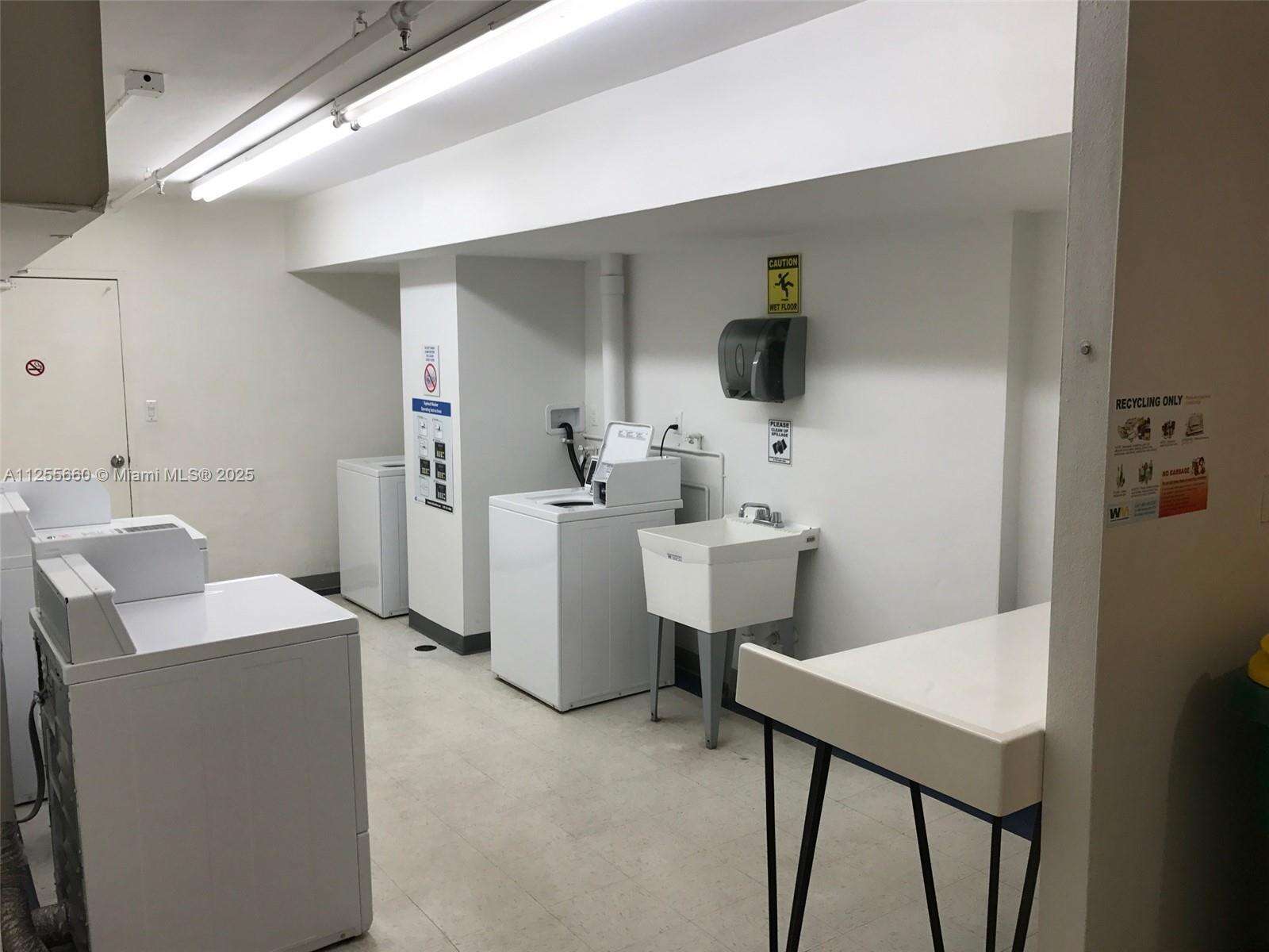 Decoplage Unit #1228 | Picture 56