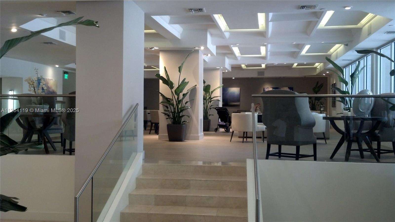 Decoplage Unit #943 | Picture 22