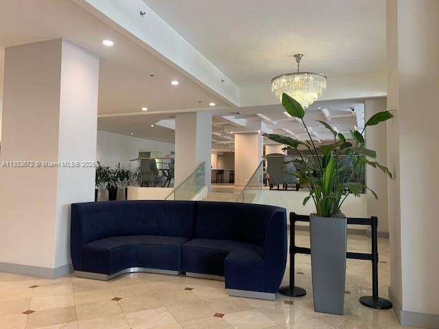 Decoplage Unit #609 | Picture 10