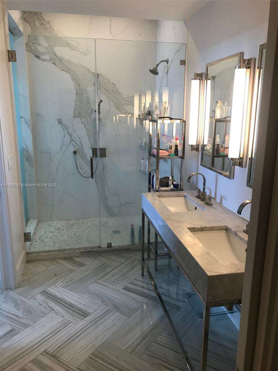 Decoplage Unit #PH9 | Picture 32