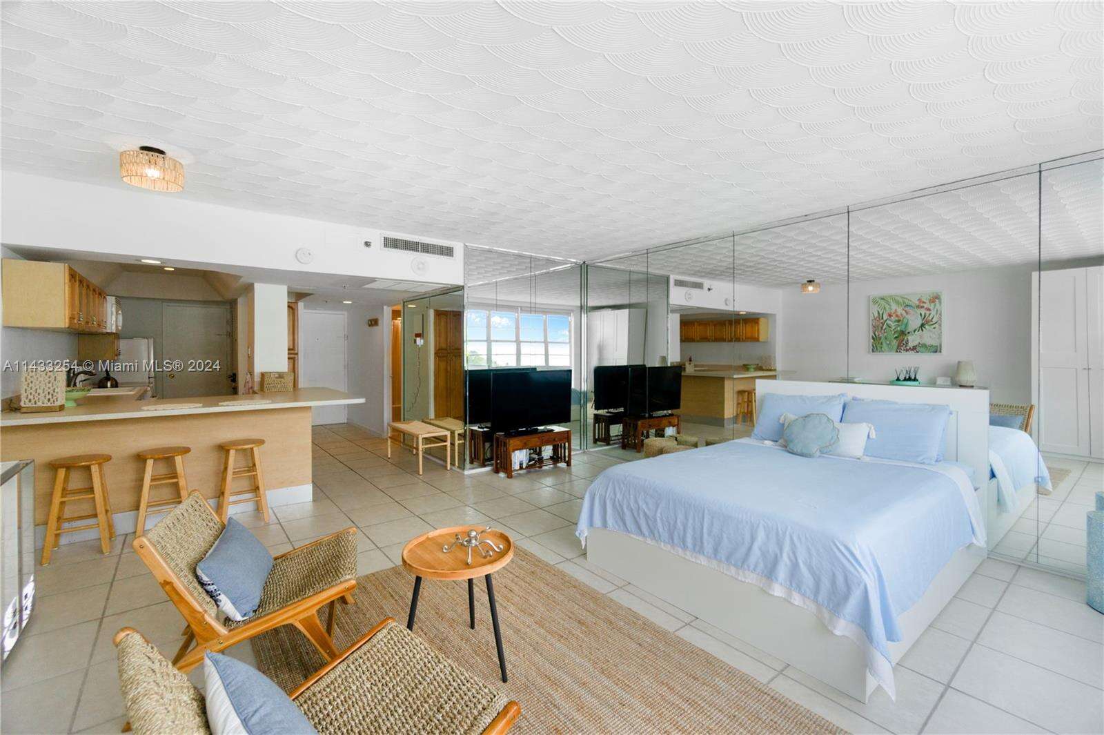 Decoplage Unit #1039 | Picture 7