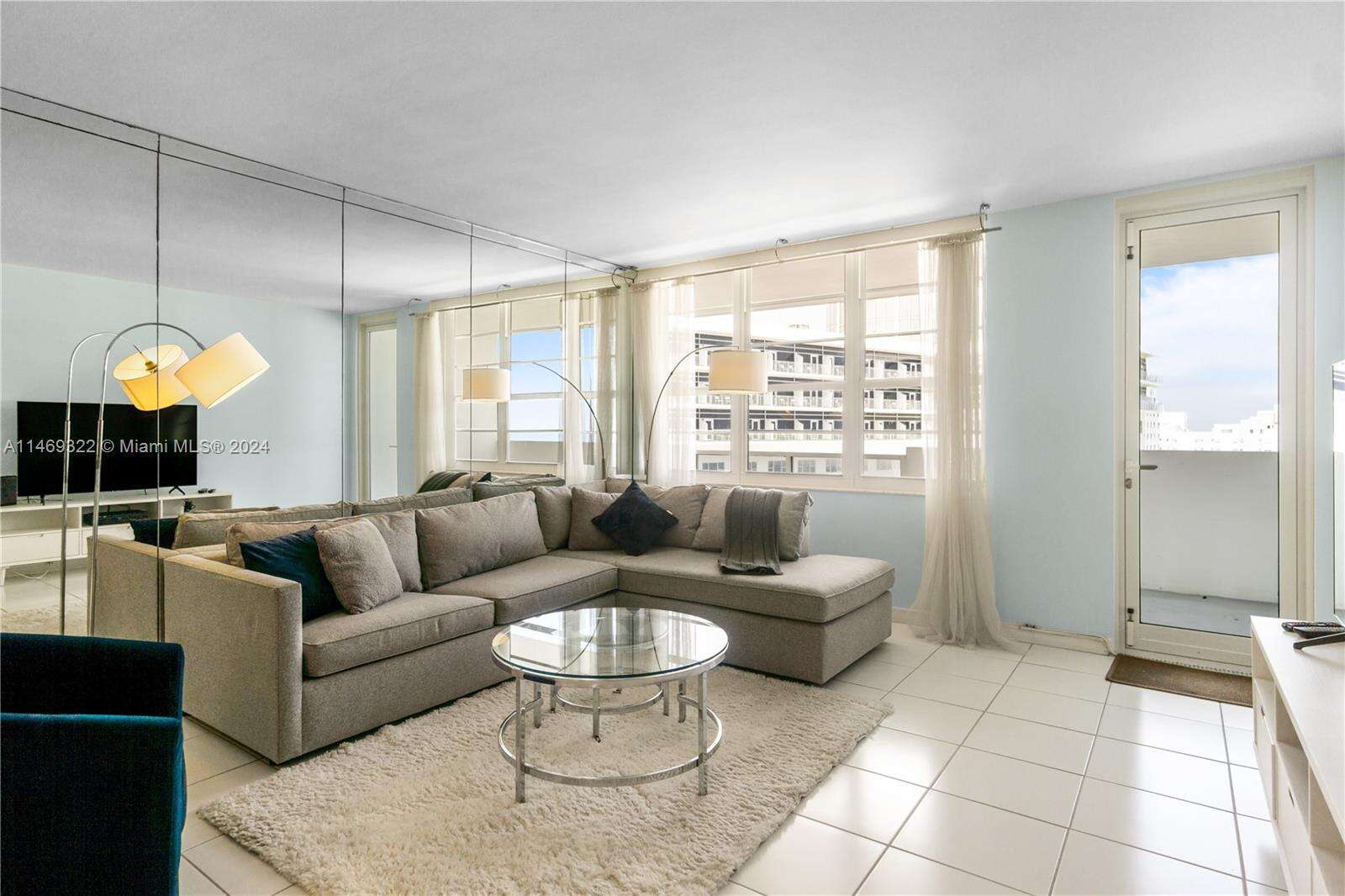 Decoplage South Beach For Rent | Unit #1043