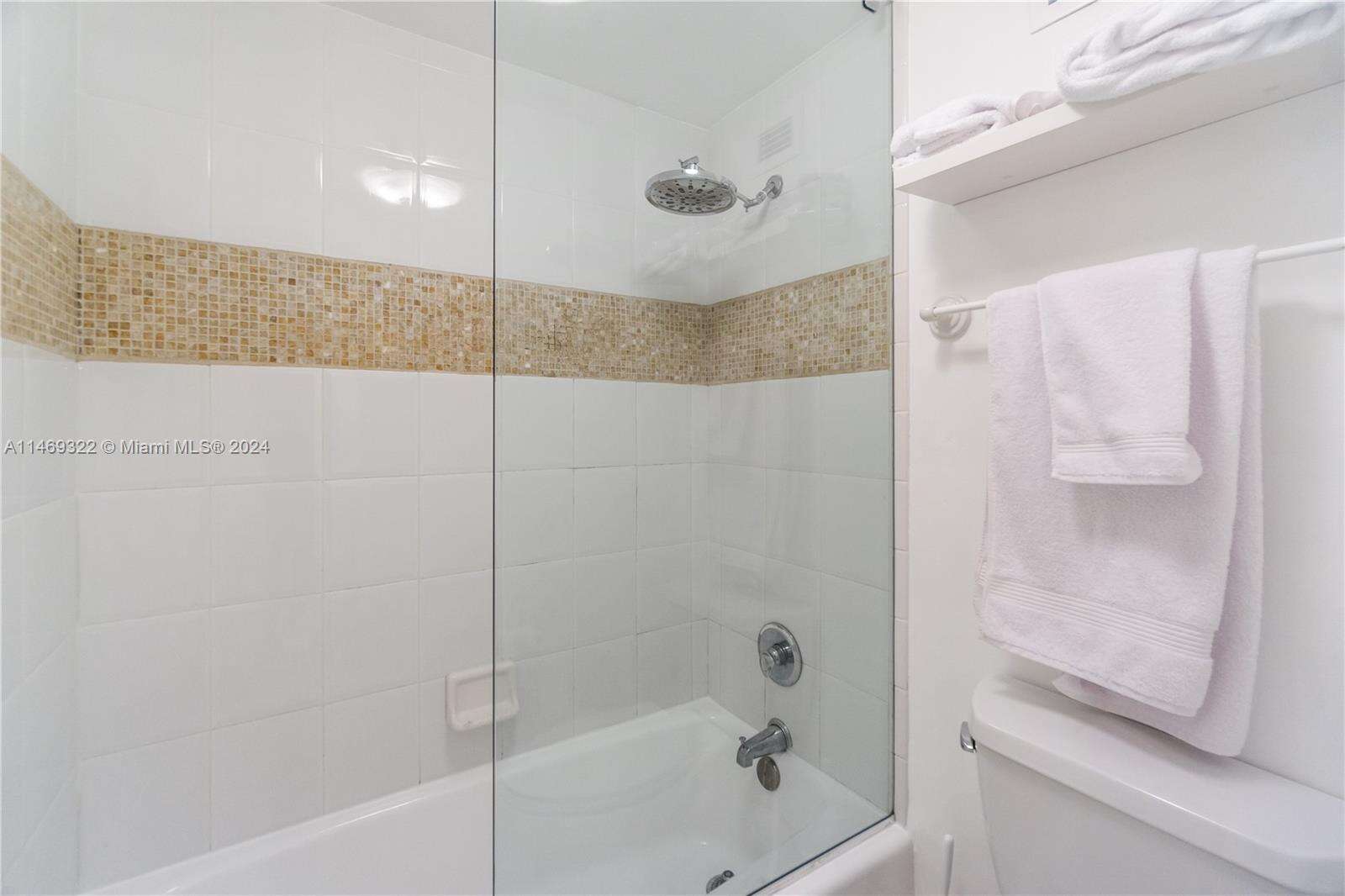 Decoplage Unit #1043 | Picture 11