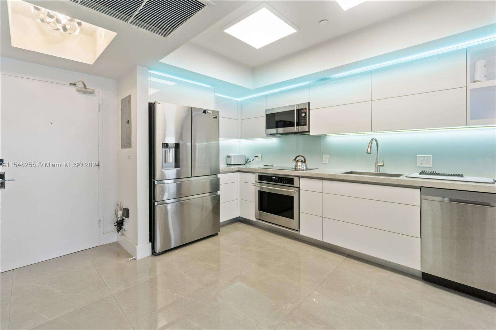 Decoplage Unit #1602 | Picture 11