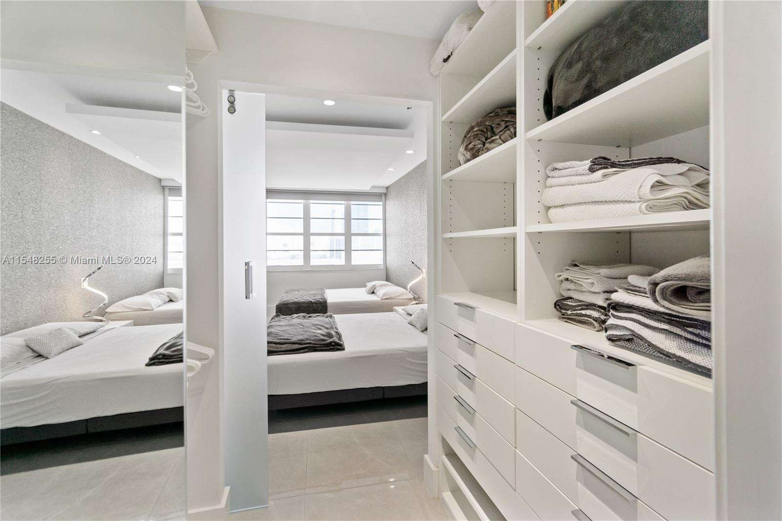 Decoplage Unit #1602 | Picture 20