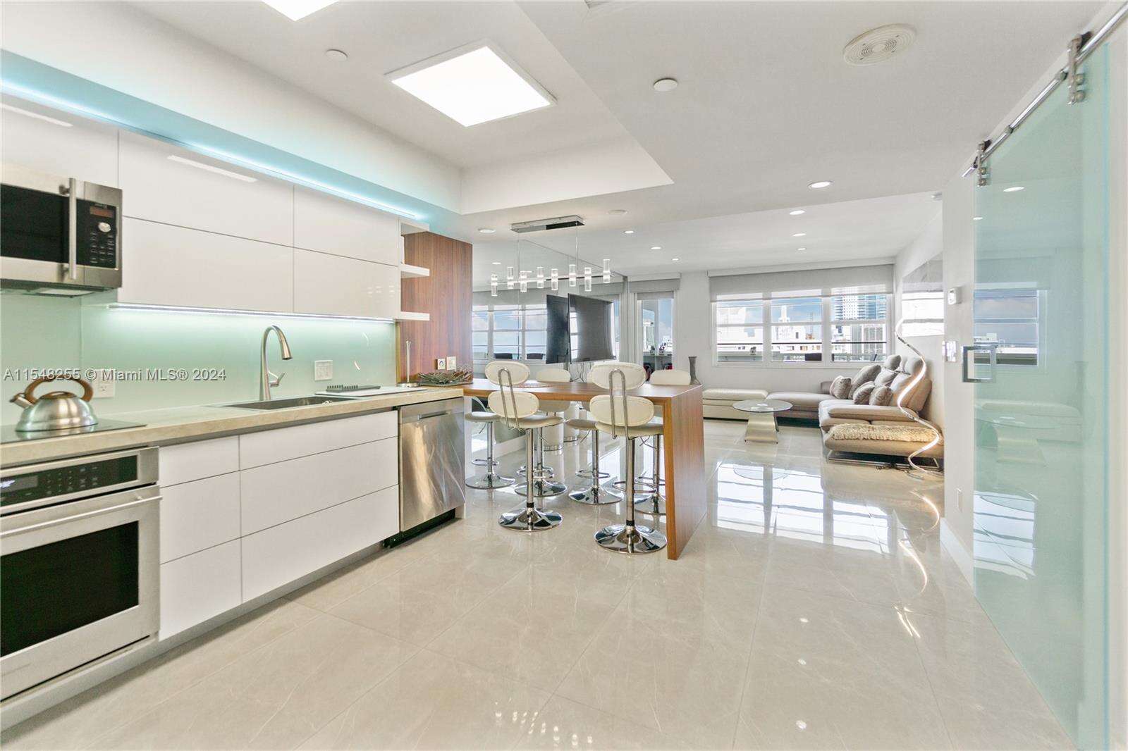 Decoplage Unit #1602 | Picture 8