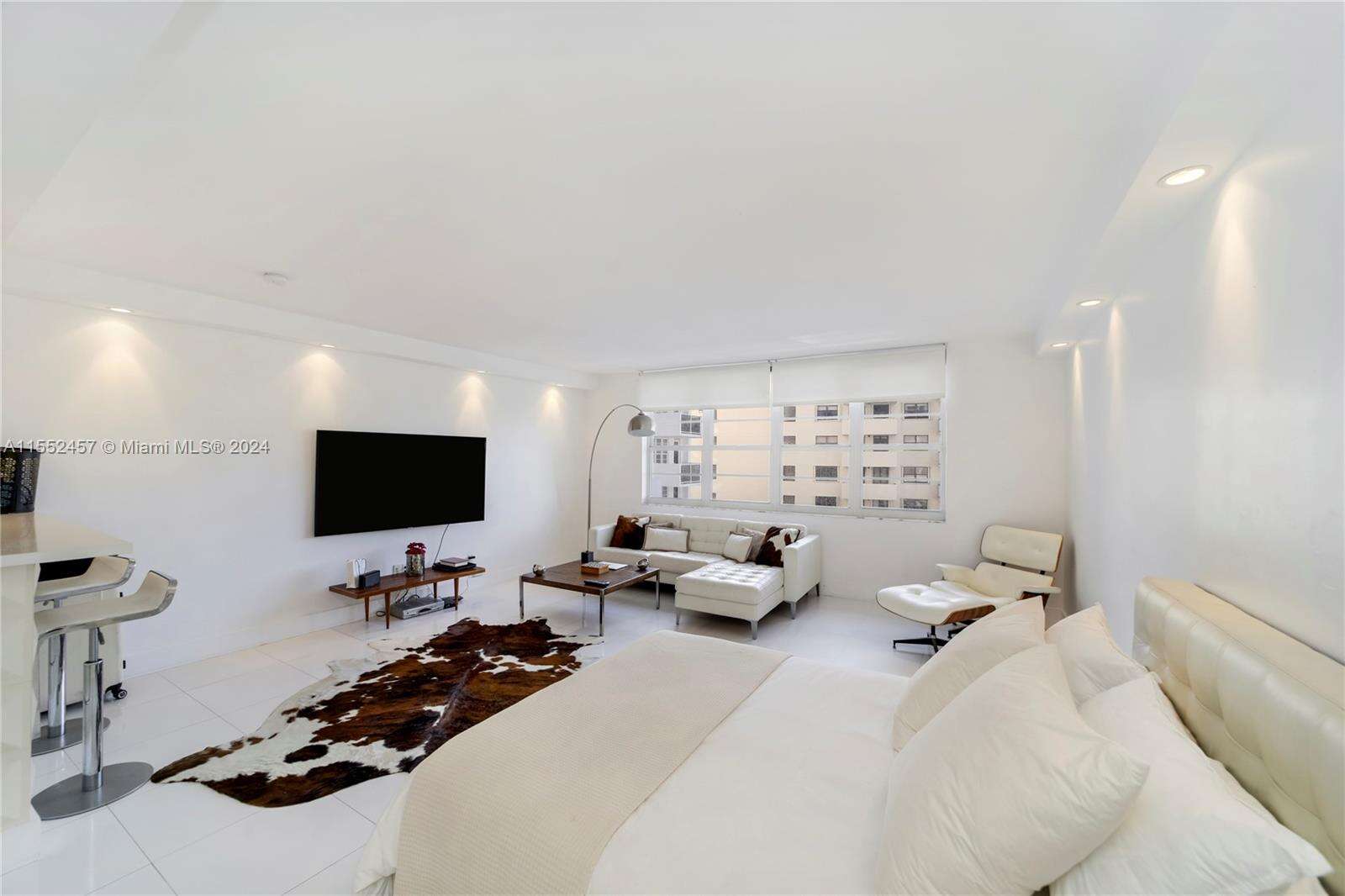 Decoplage Unit #605 | Picture 2