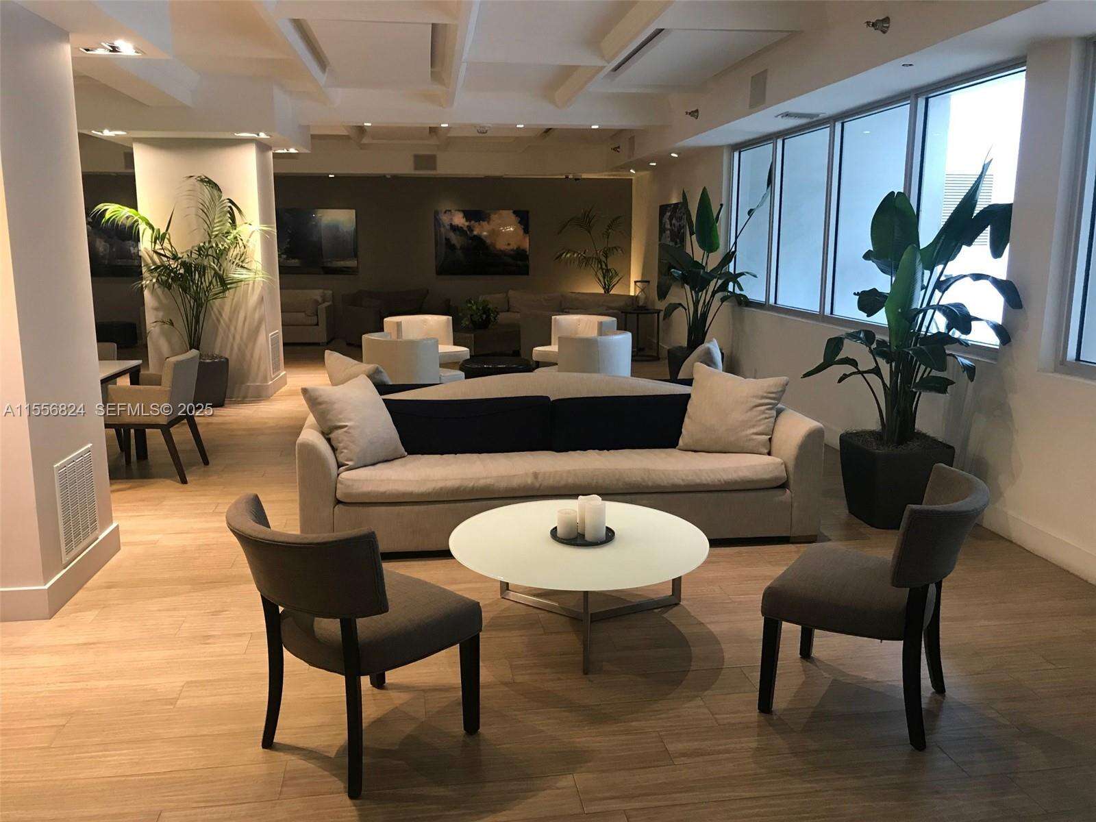 Decoplage Unit #1126 | Picture 25