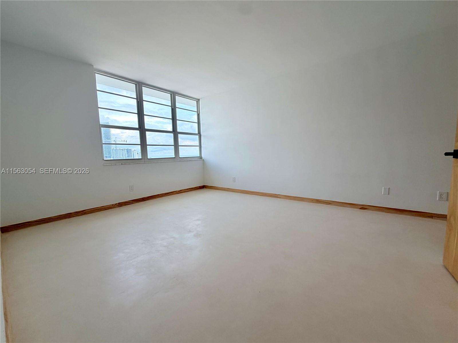 Decoplage Unit #1241 | Picture 12