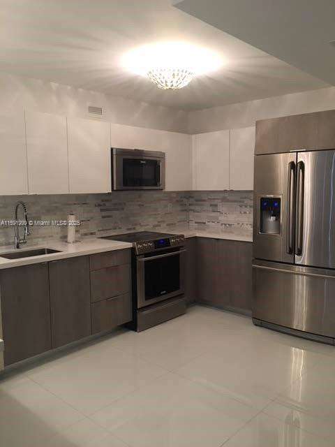 Decoplage Unit #711 | Picture 7