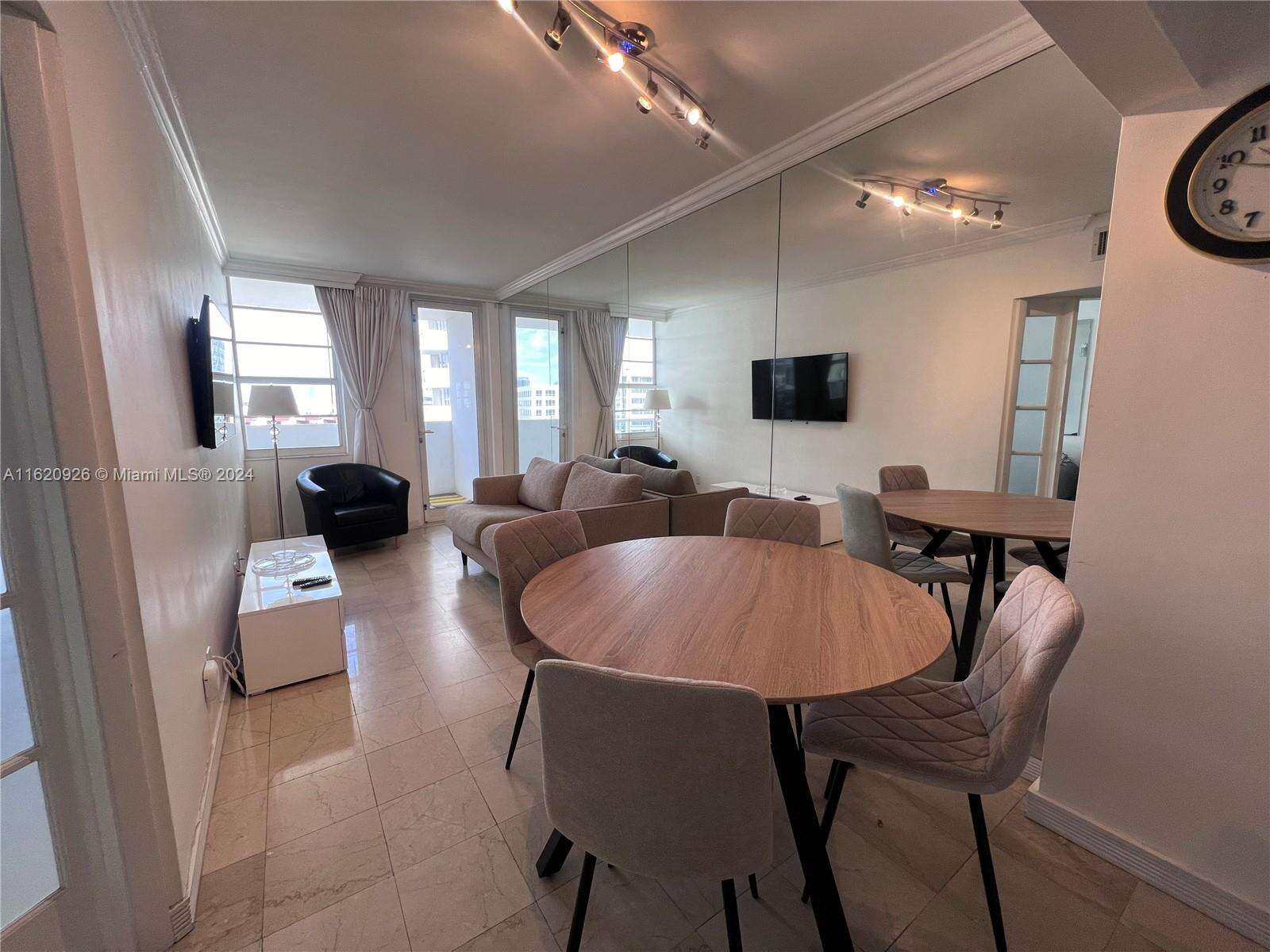 Decoplage South Beach For Rent | Unit #820