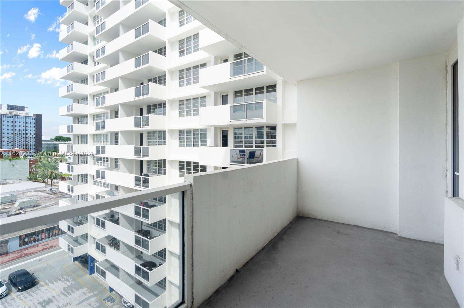 Decoplage Unit #820 | Picture 15