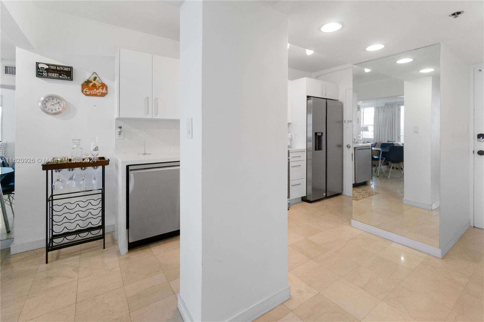 Decoplage Unit #820 | Picture 3