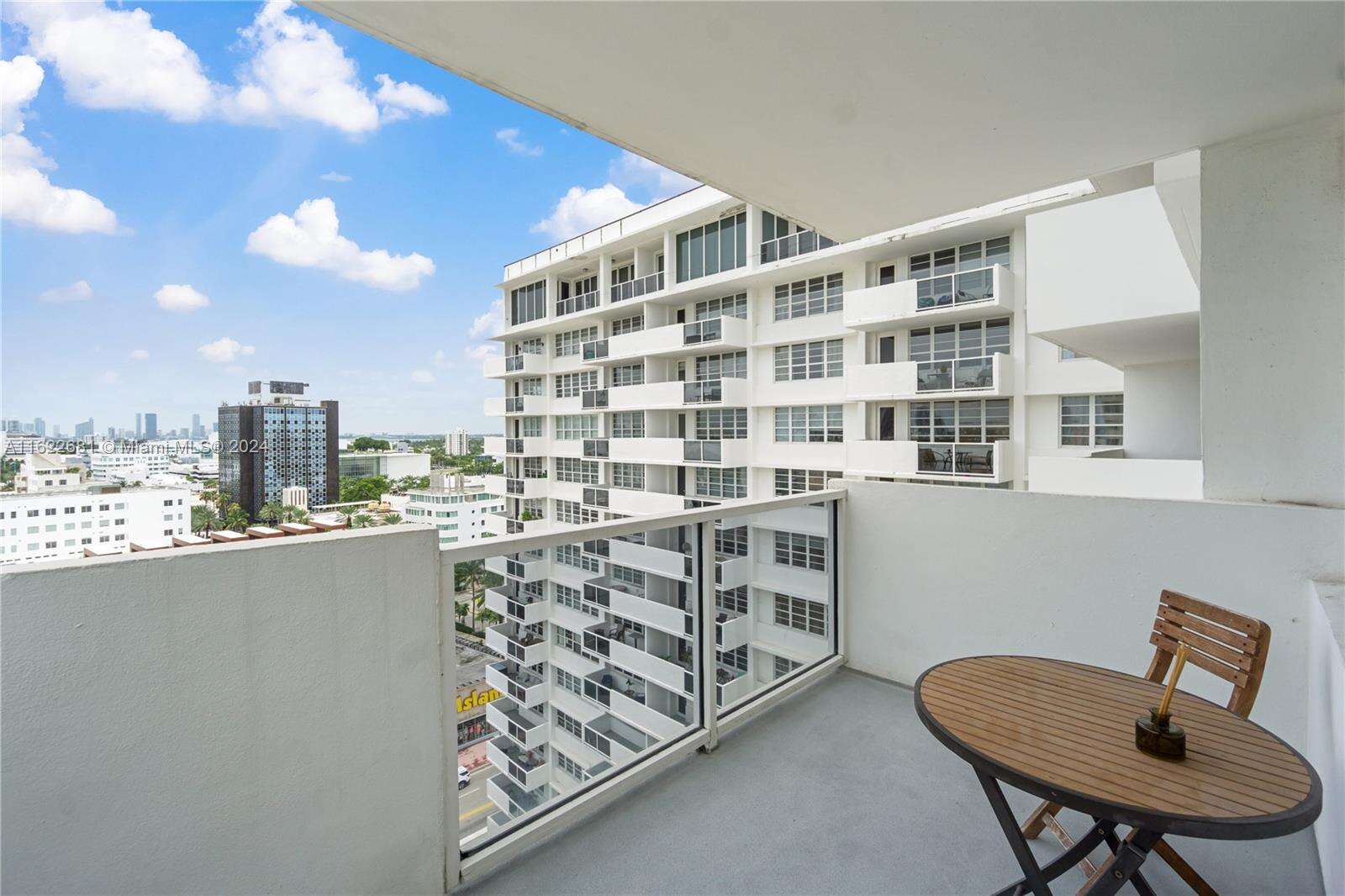 Decoplage Unit #1422 | Picture 24