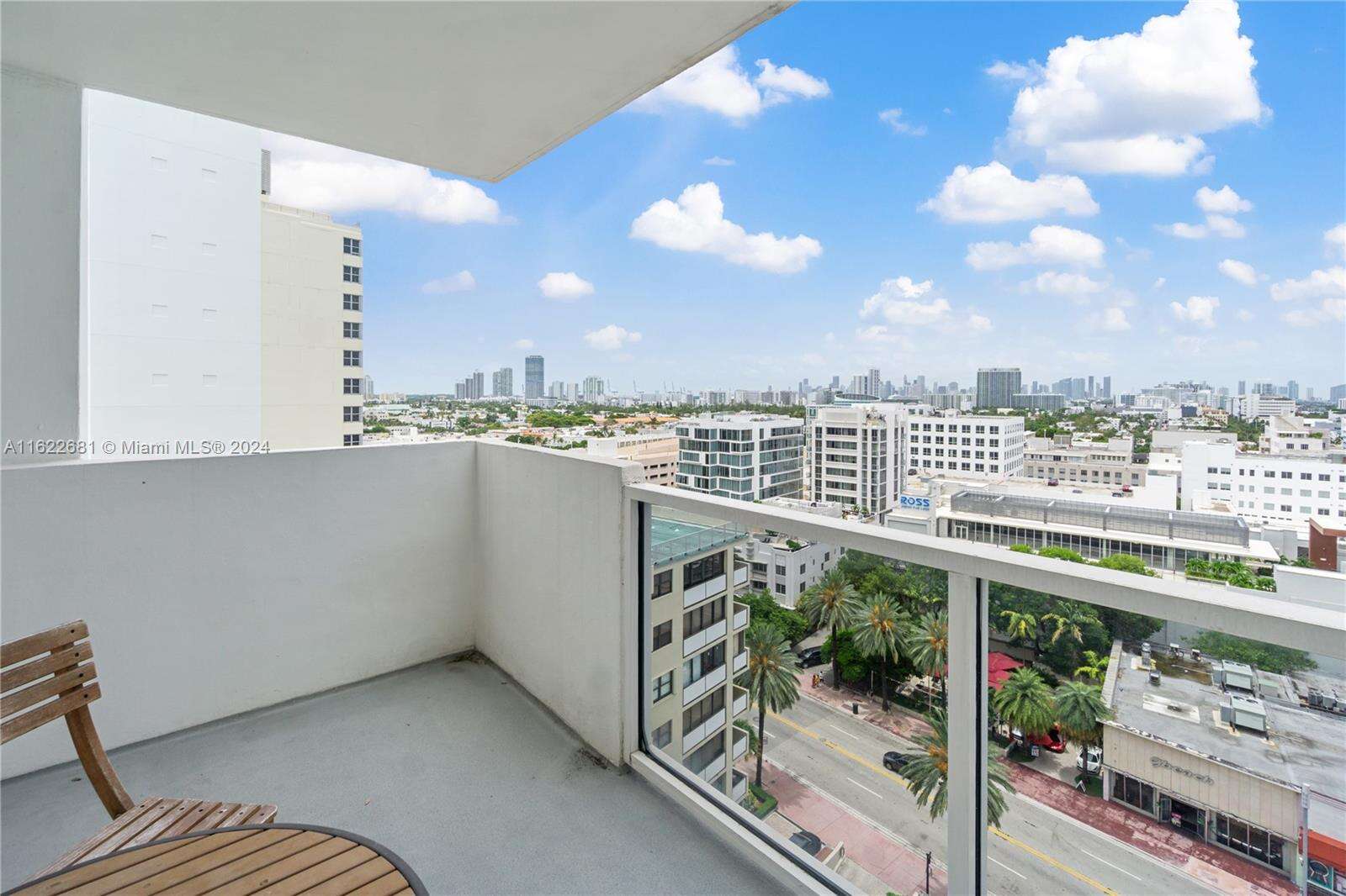 Decoplage Unit #1422 | Picture 25