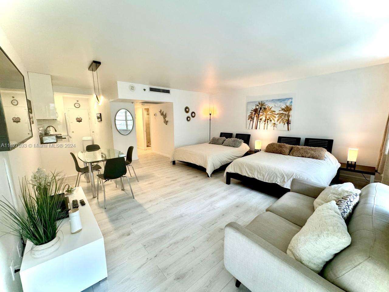 Decoplage South Beach For Rent | Unit #430
