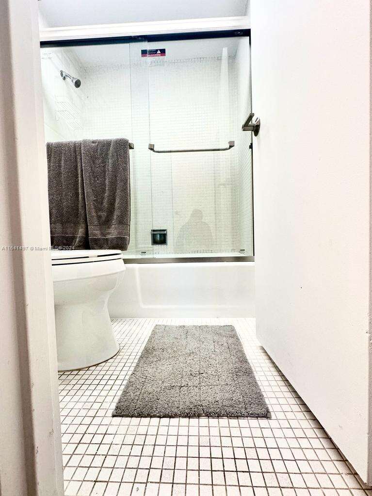 Decoplage Unit #1032 | Picture 7