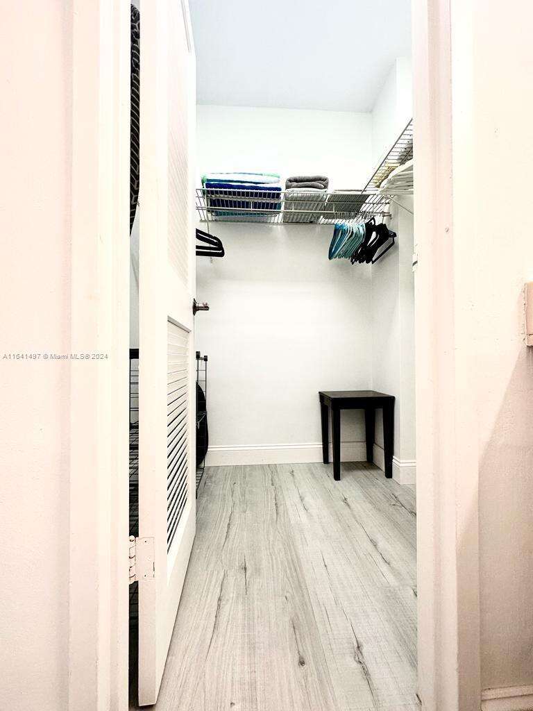 Decoplage Unit #1032 | Picture 9