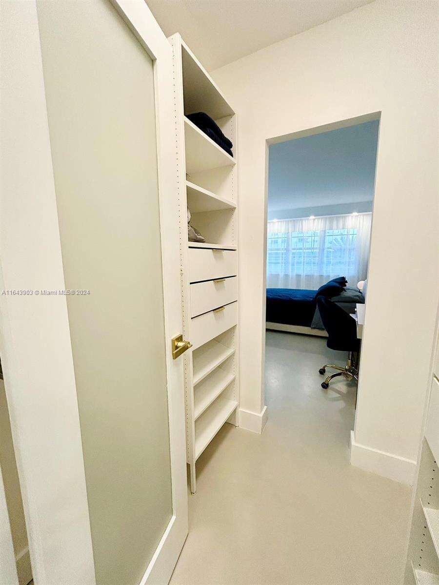 Decoplage Unit #445 | Picture 13