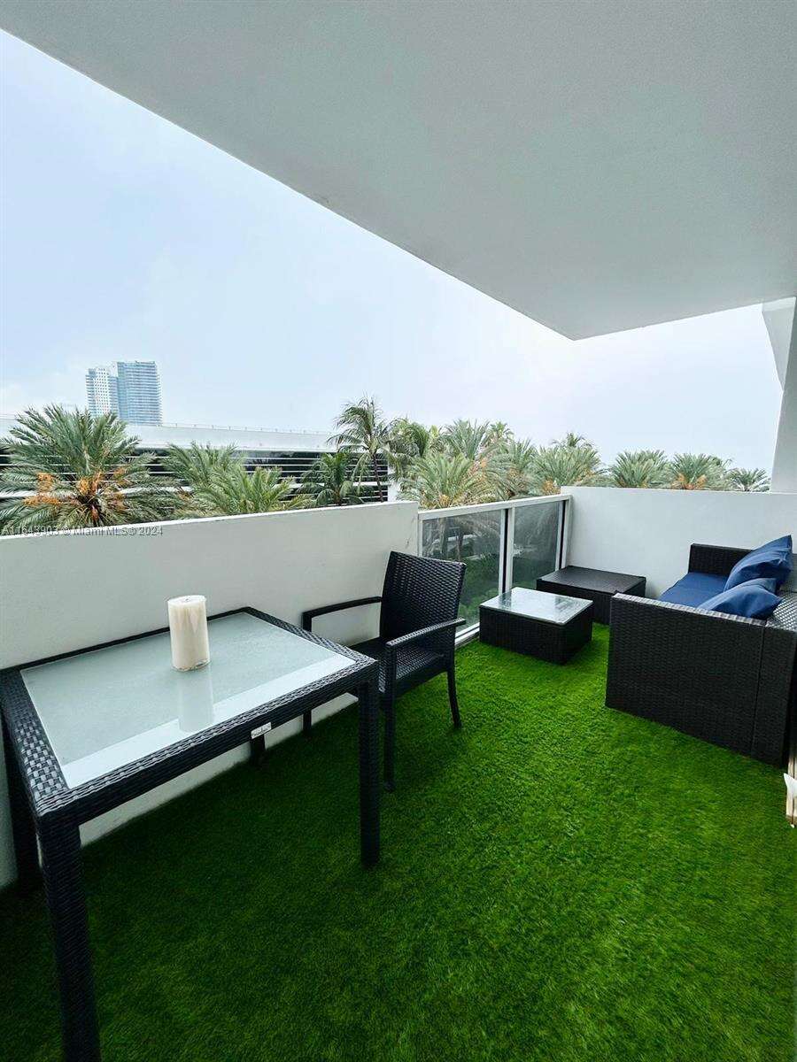 Decoplage Unit #445 | Picture 20