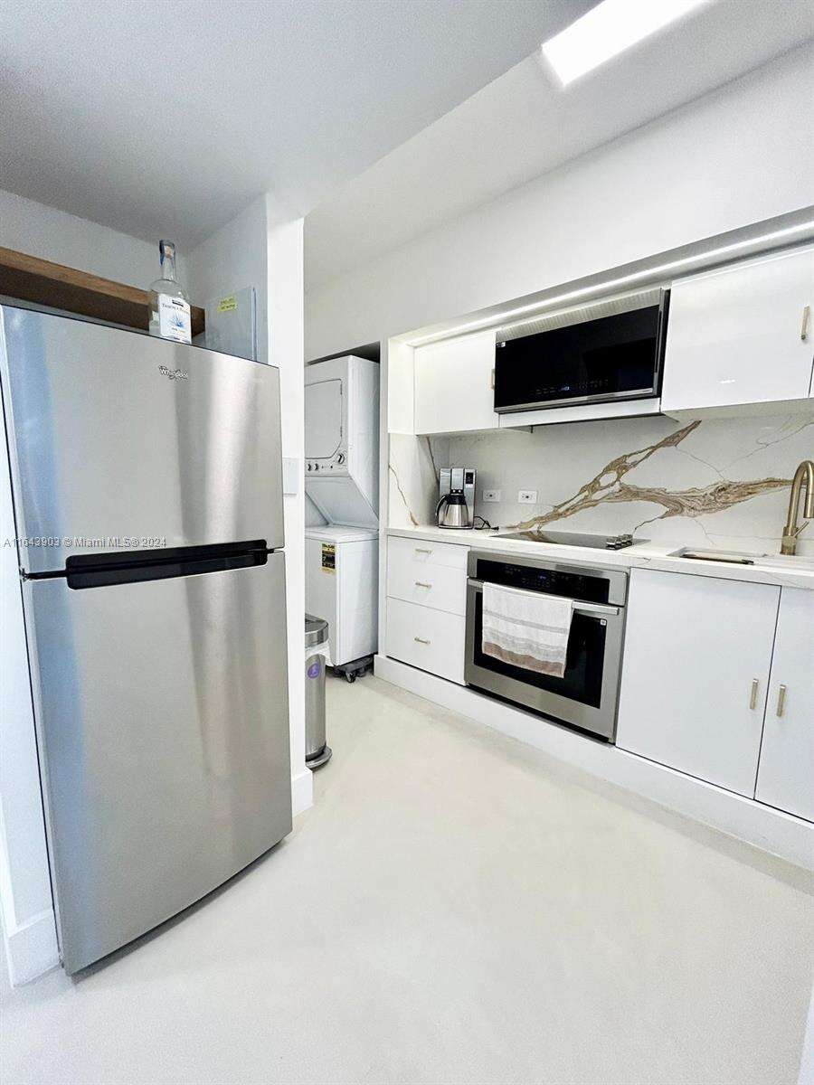 Decoplage Unit #445 | Picture 7