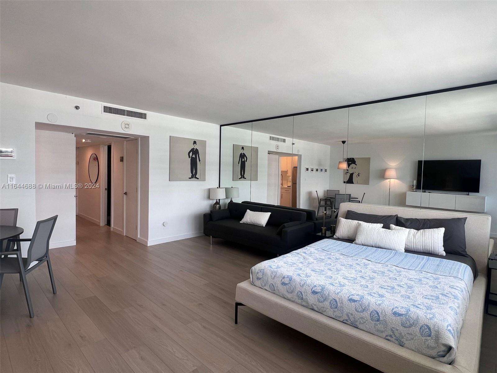 Decoplage Unit #1104 | Picture 2