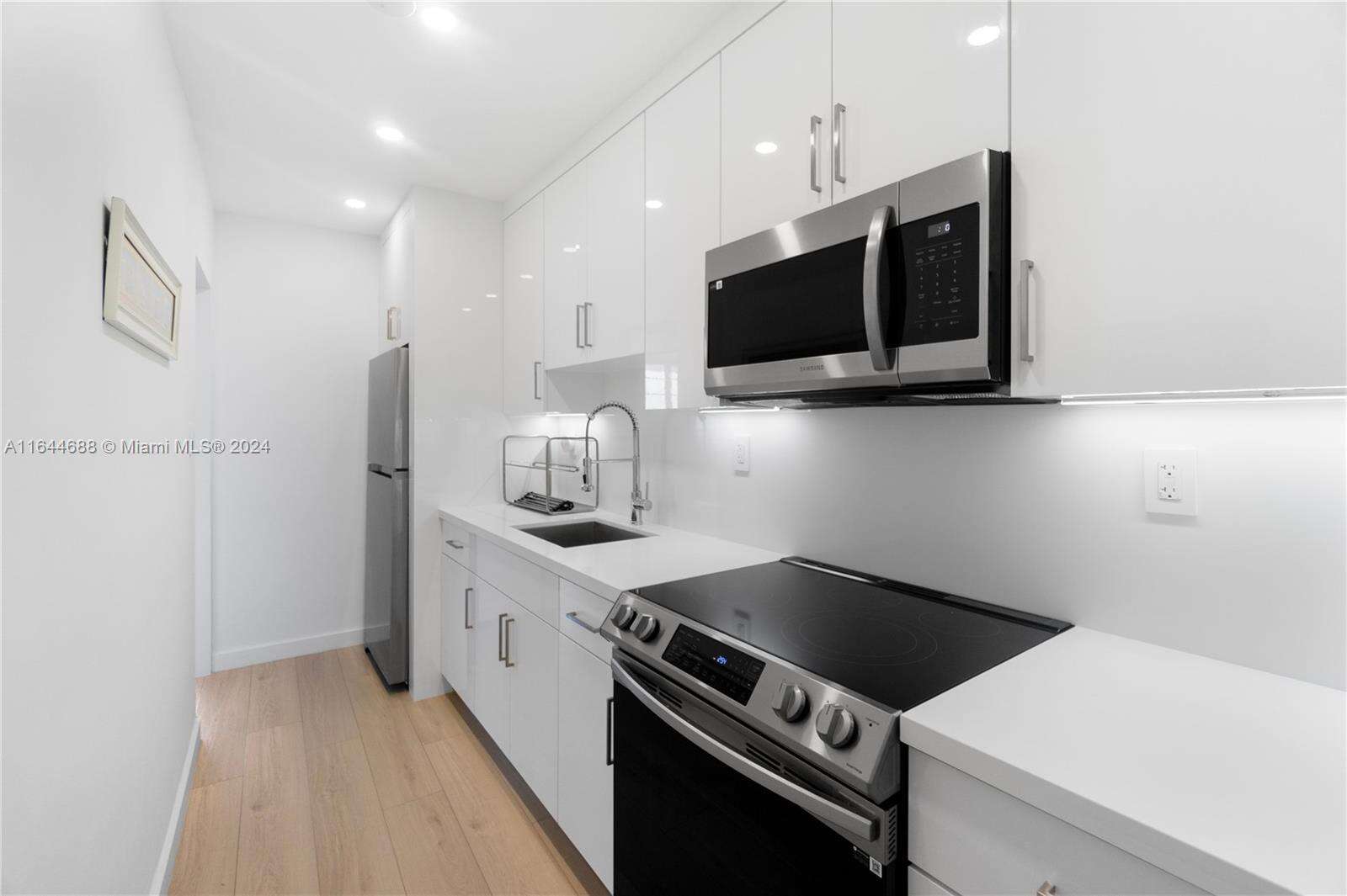 Decoplage Unit #1104 | Picture 22