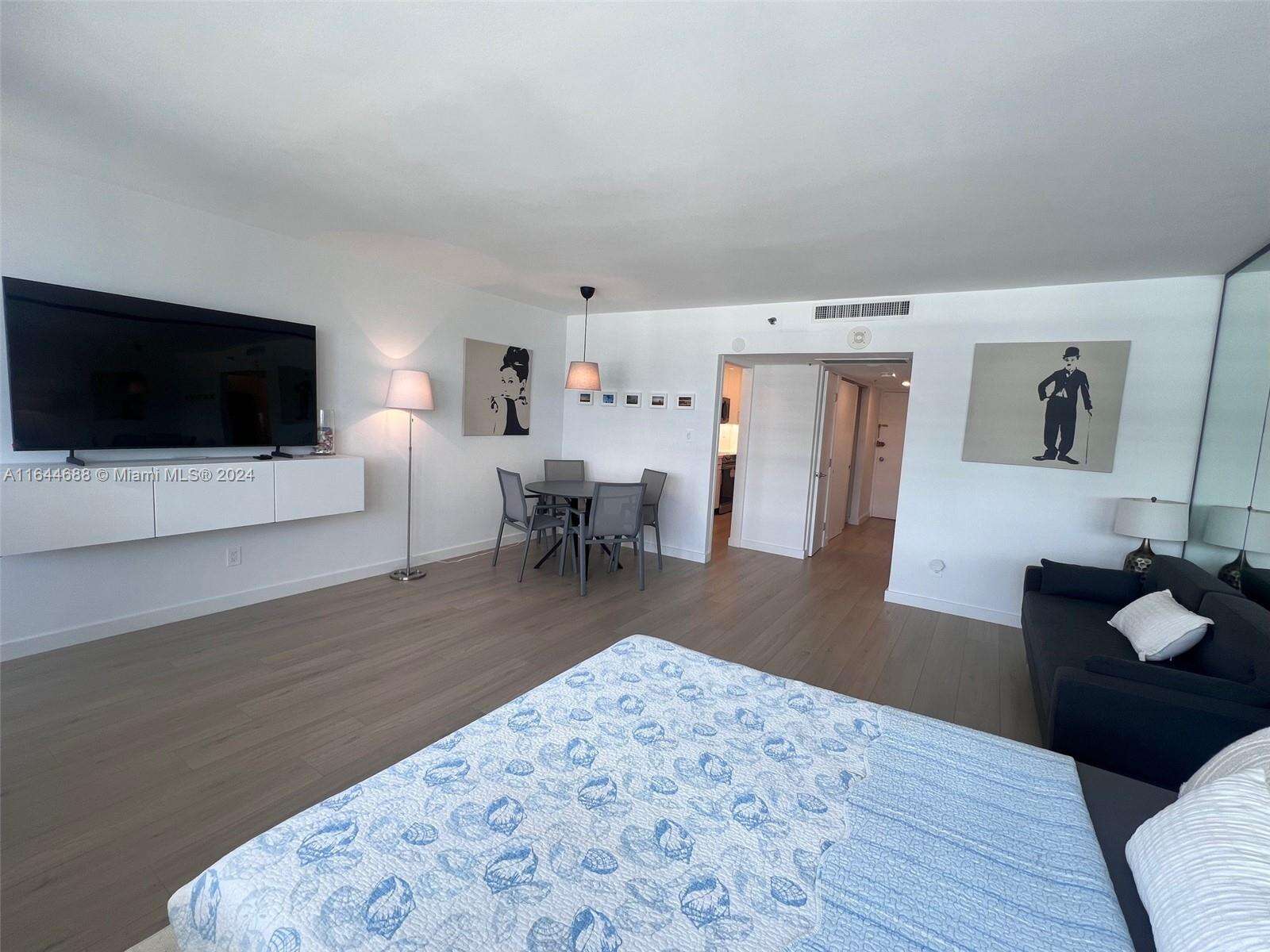 Decoplage Unit #1104 | Picture 4