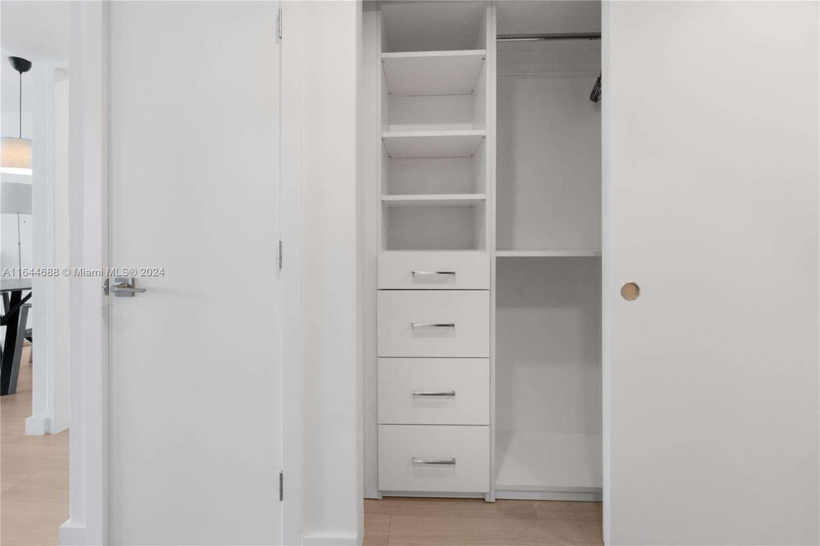 Decoplage Unit #1104 | Picture 10