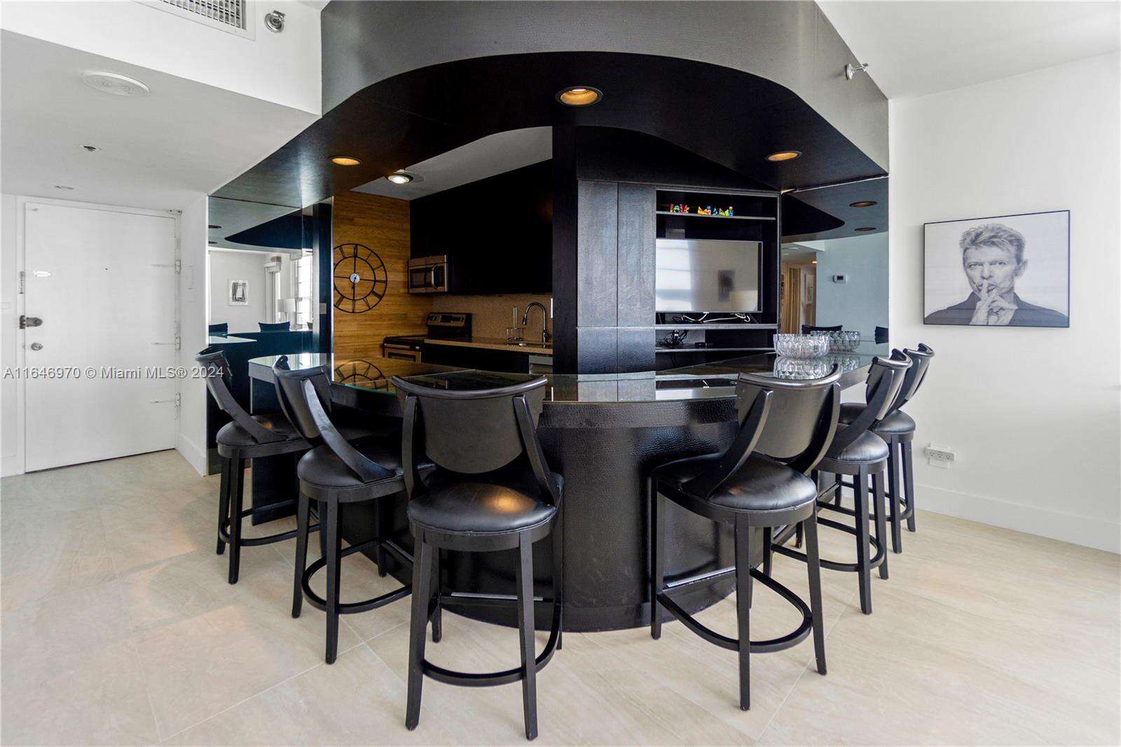 Decoplage Unit #548 | Picture 5