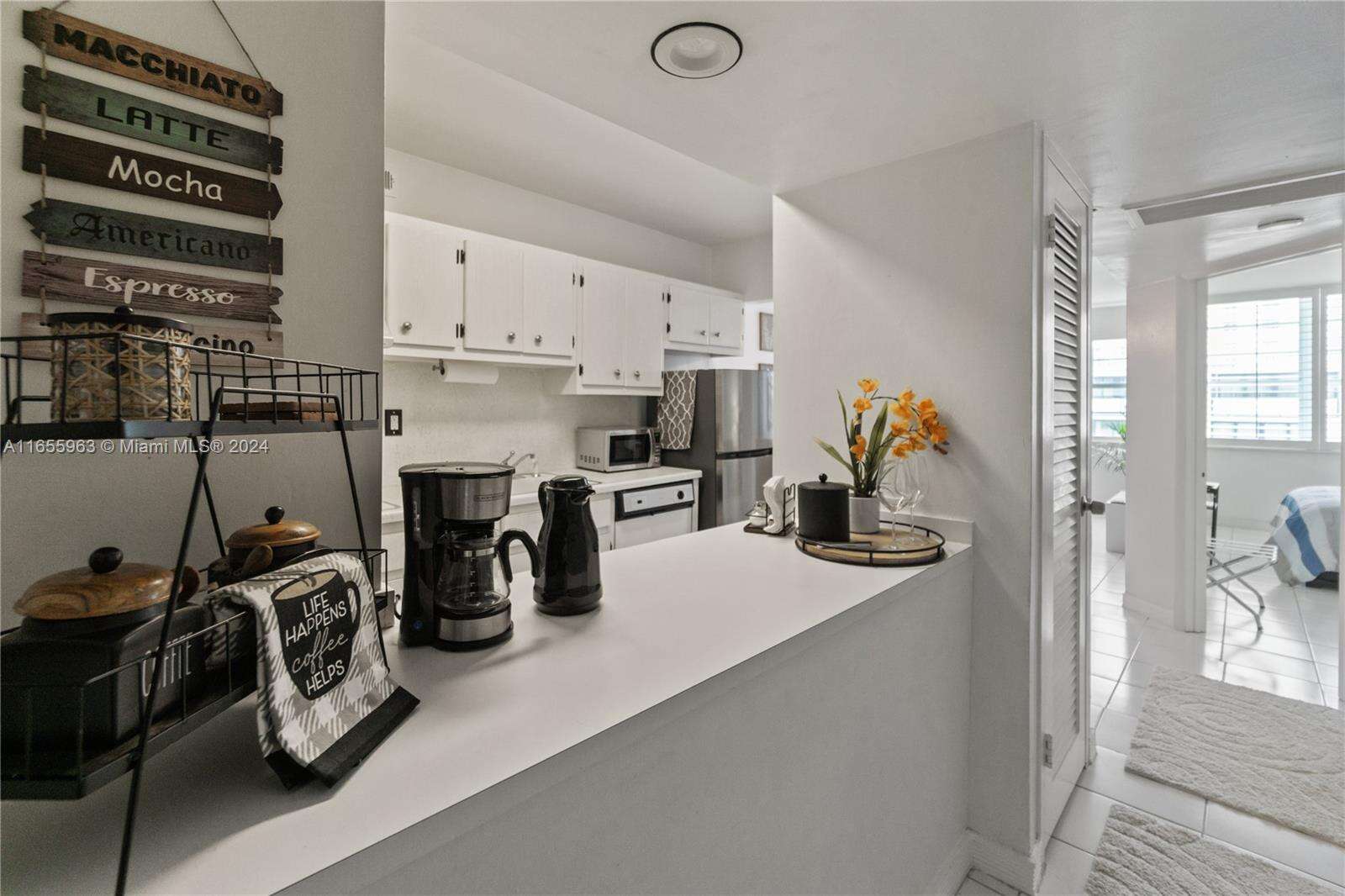 Decoplage Unit #924 | Picture 5