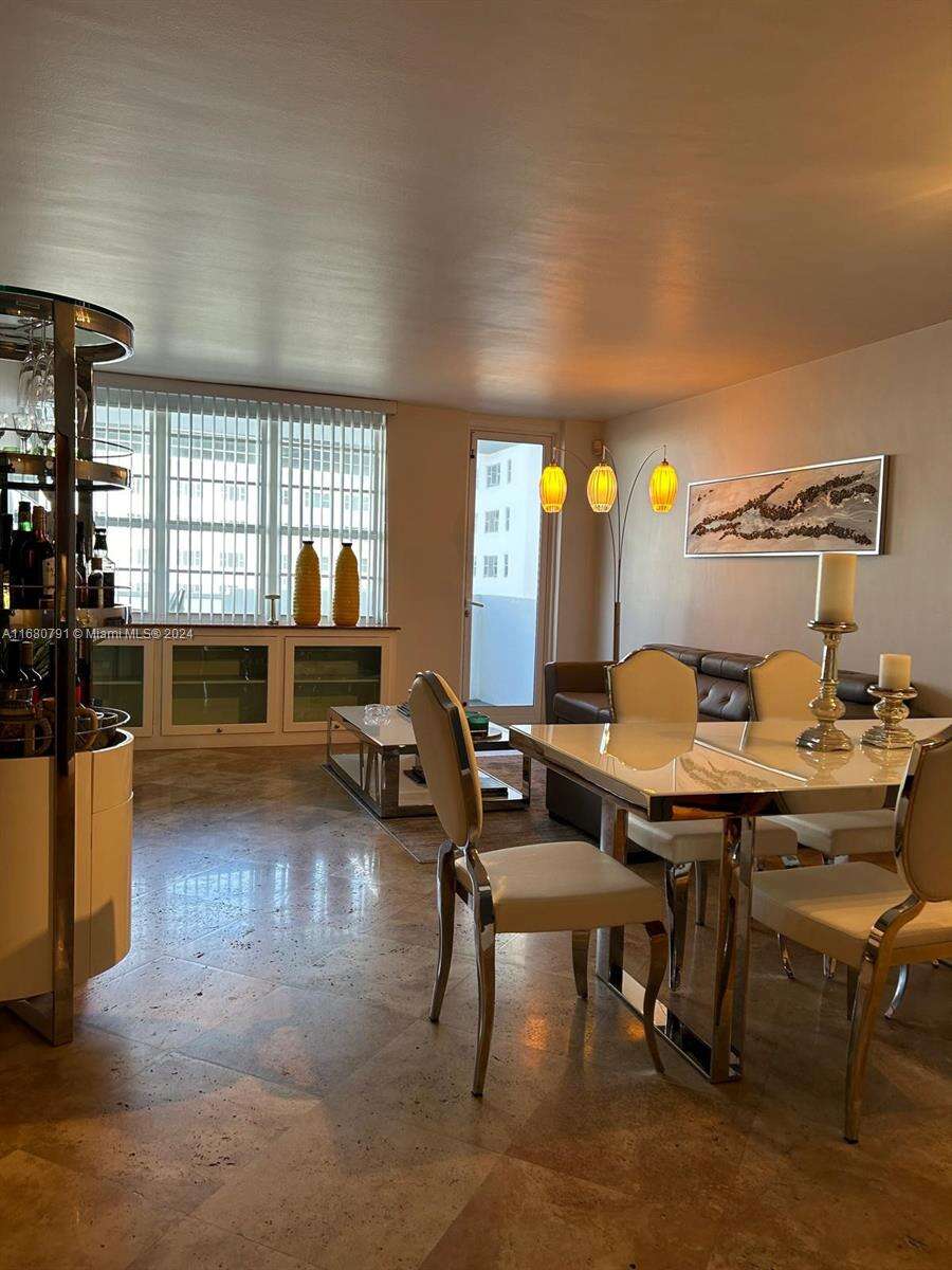 Decoplage Unit #608 | Picture 7