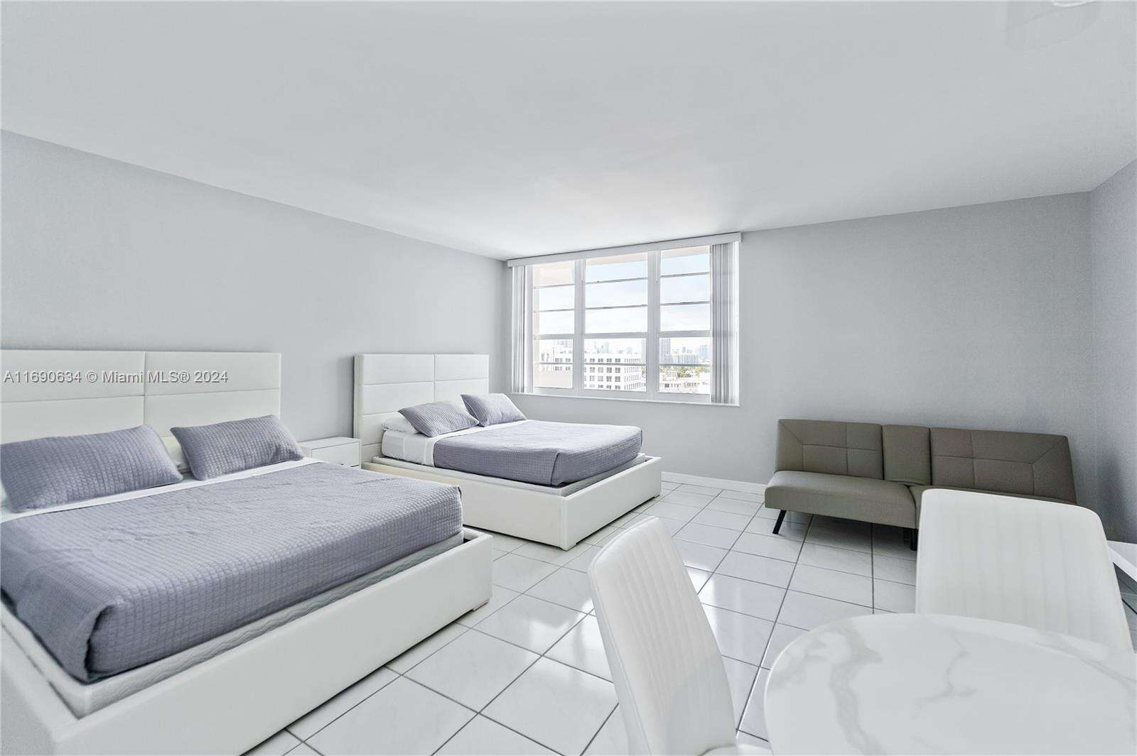 Decoplage South Beach For Rent | Unit #1016