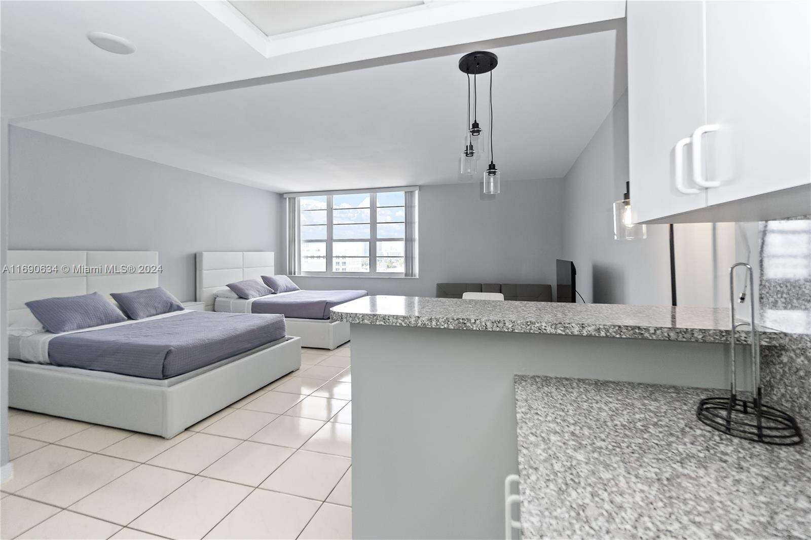 Decoplage Unit #1016 | Picture 11