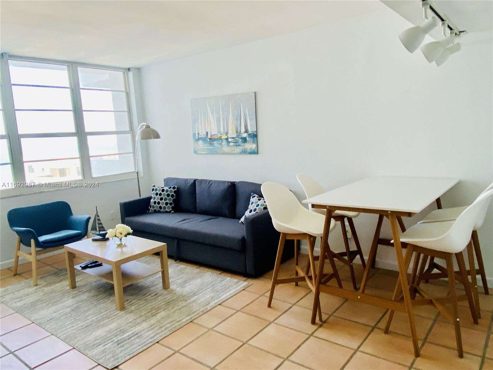 Decoplage Unit #1115 | Picture 11