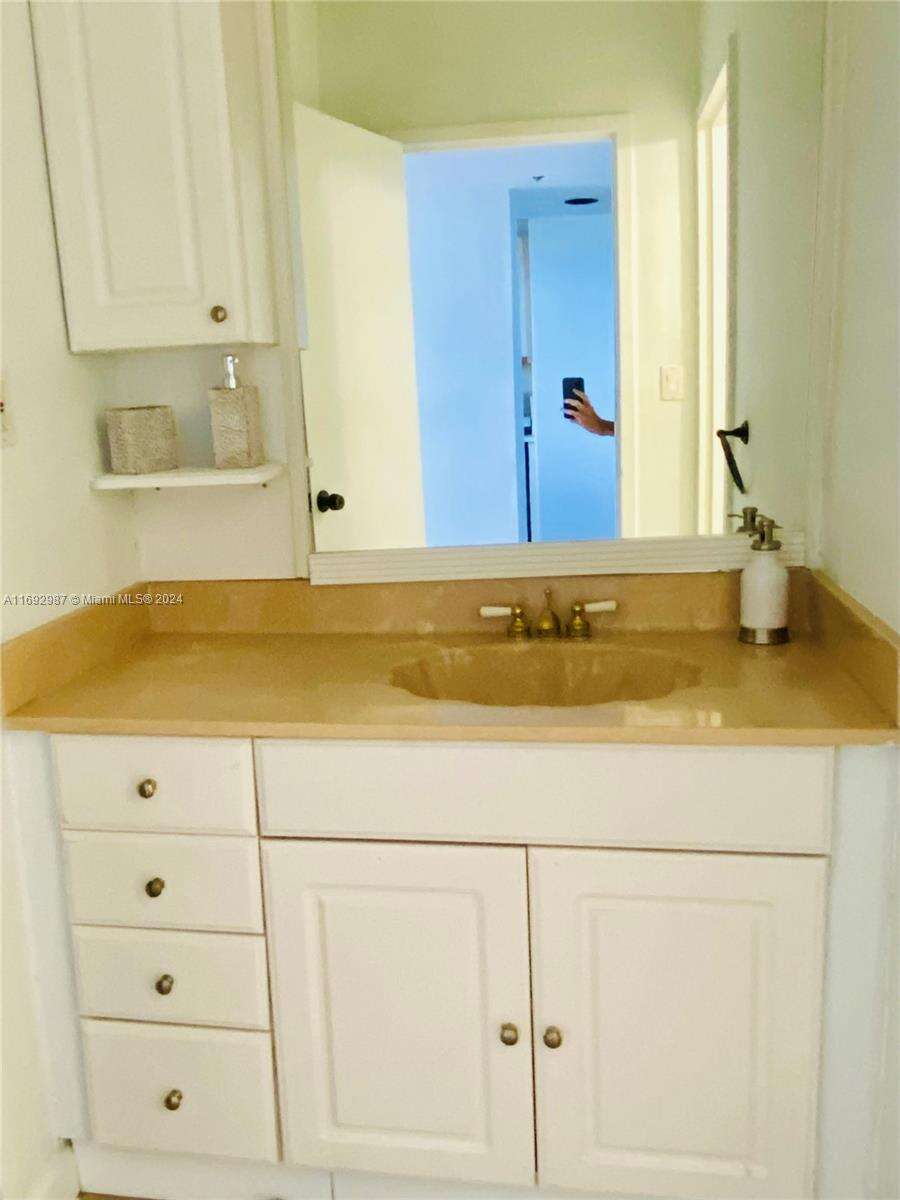 Decoplage Unit #1115 | Picture 13