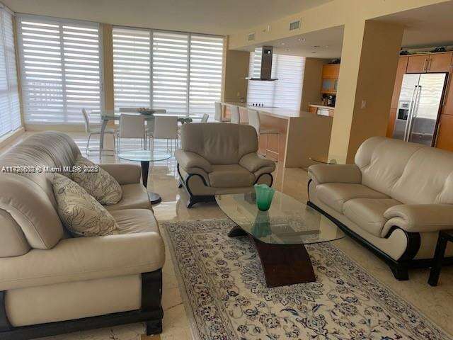 Decoplage South Beach For Rent | Unit #PH4