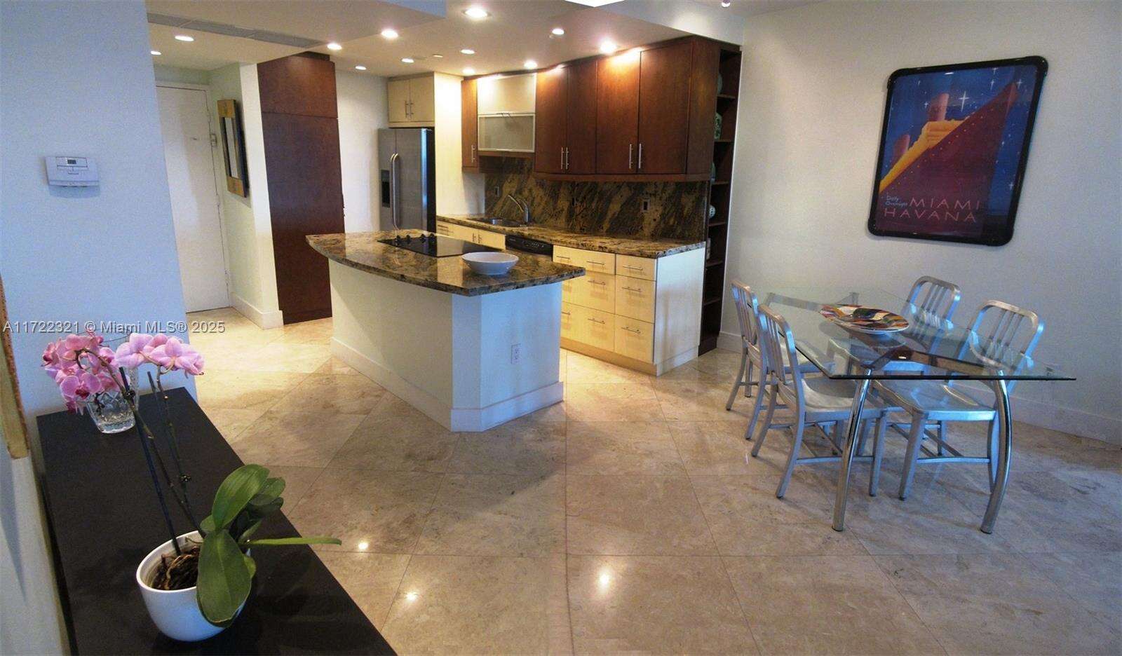 Decoplage Unit #444 | Picture 6