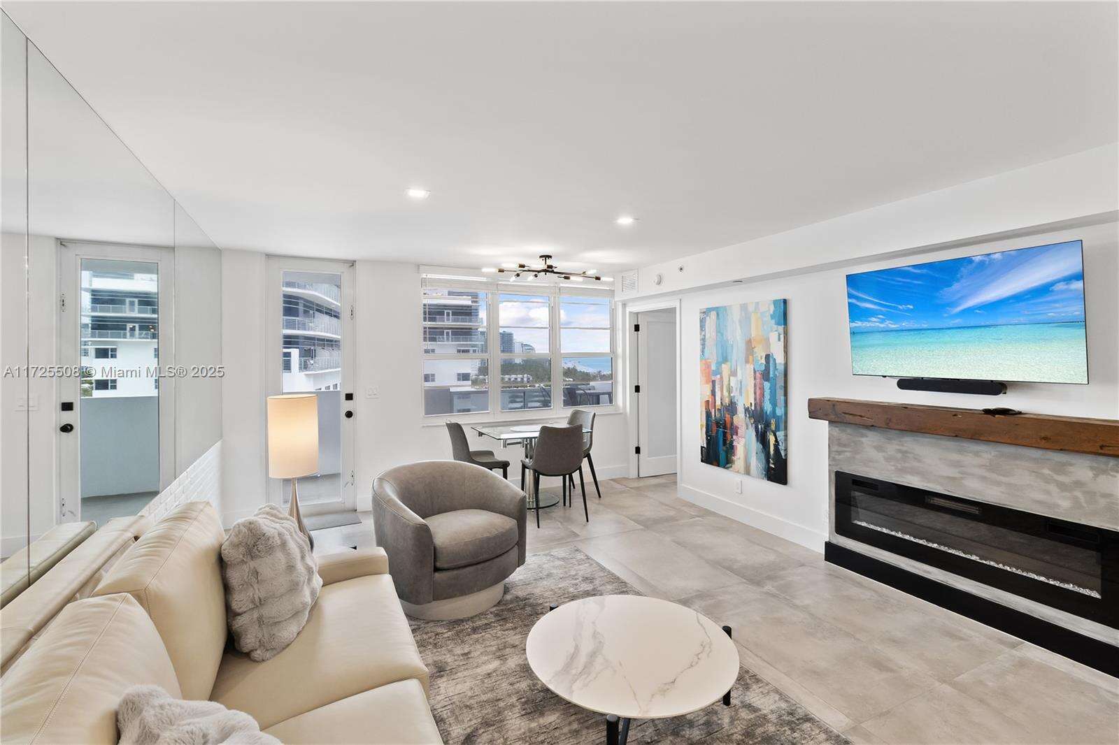 Decoplage Unit #1033 | Picture 3